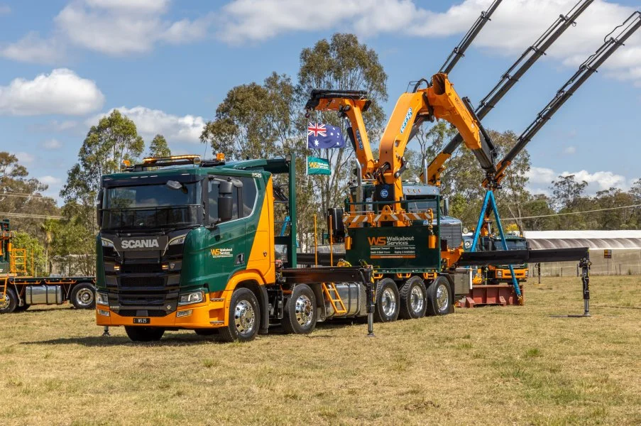 crane truck hire brisbane
